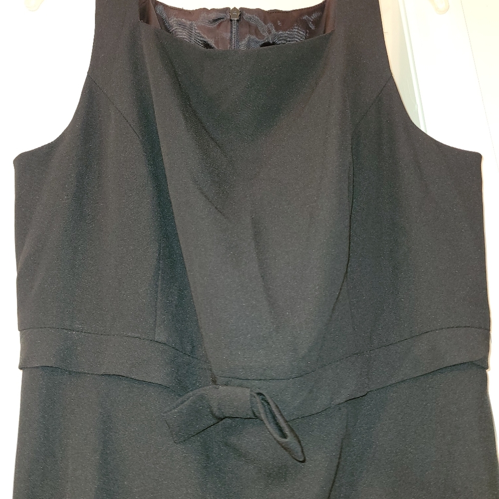 Dress - Picture 3 of 7